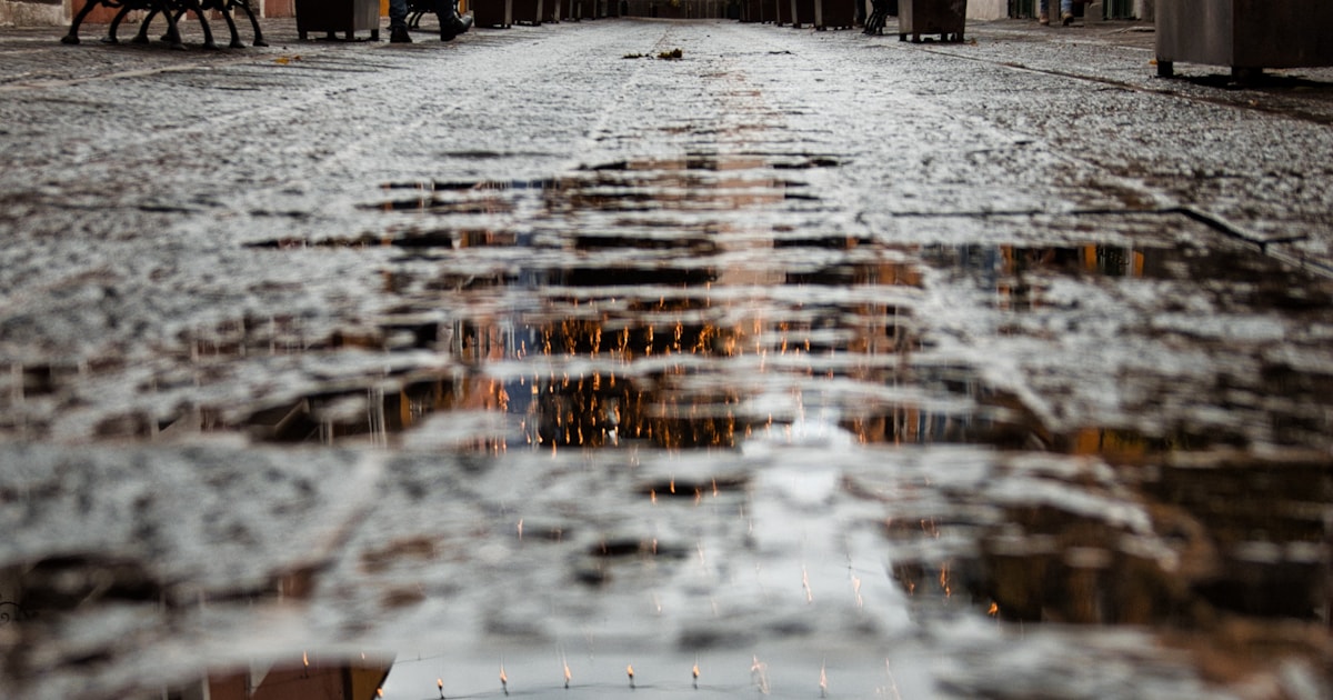 What Nobody Tells You About the Winter Weather in Lisbon (Humidity, Heating, What to Pack)